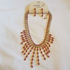 Statement necklace.